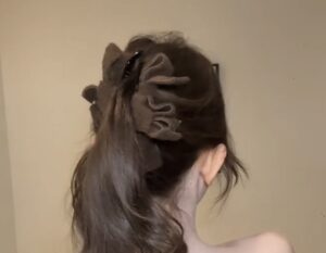 Retro Velvet Multi-Layer Bow Hair Claw